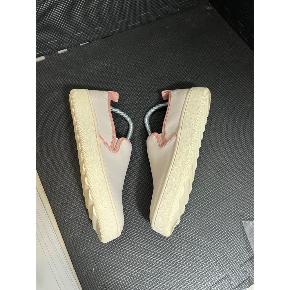 COACH Women's Slip On Sneaker Loafer‎ White Pink Petal Trim Size 10 Leather - Picture 4 of 8